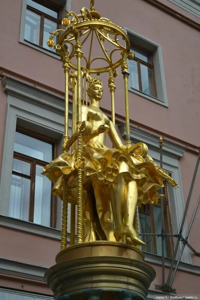 Фонтан-памятник принцесса турандот. Принцесса турандот памятник на арбате фото. Принцесса турандот памятник на арбате. Фонтан принцесса турандот на арбате. Принцесса турандот памятник на арбате.