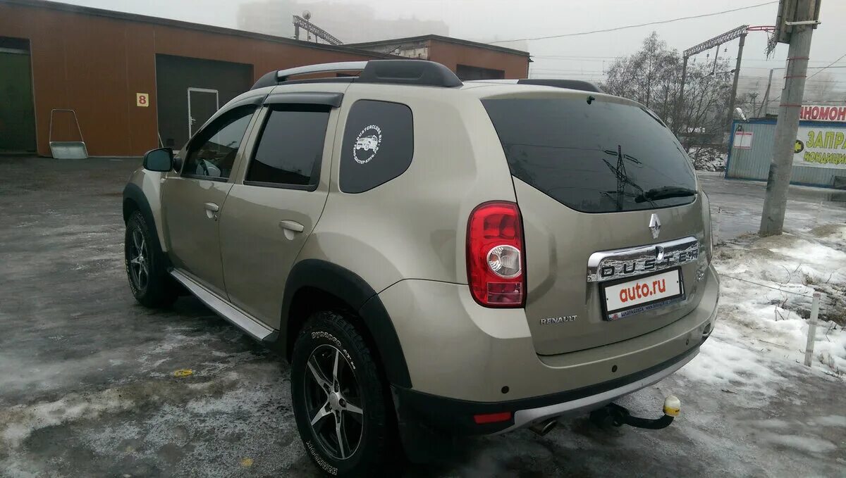 Дастер 4 вд. Renault Duster 4wd. Duster 2013 2.0 4wd. Рено Дастер бежевый. 4wd Дастер шильдик.