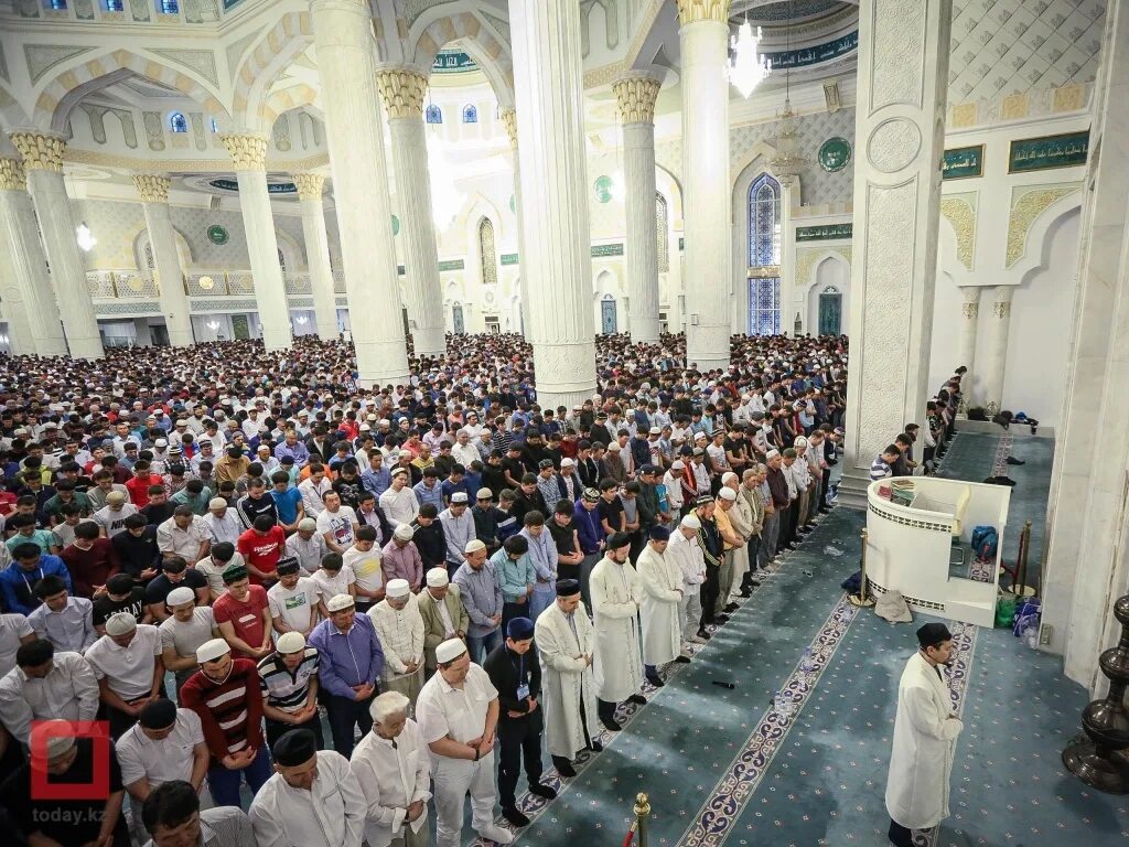 ислам в казахстане. вероисповедание в казахстане. ислам в казахстане. казахи мусульмане. дін.