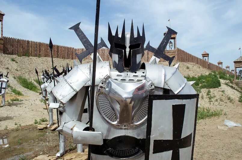 Г. Музей тбо в иркутске. Полигон тбо иркутск александровский тракт музей. Иркутск музей на свалке александровский тракт. Дилором ангарск кафе.