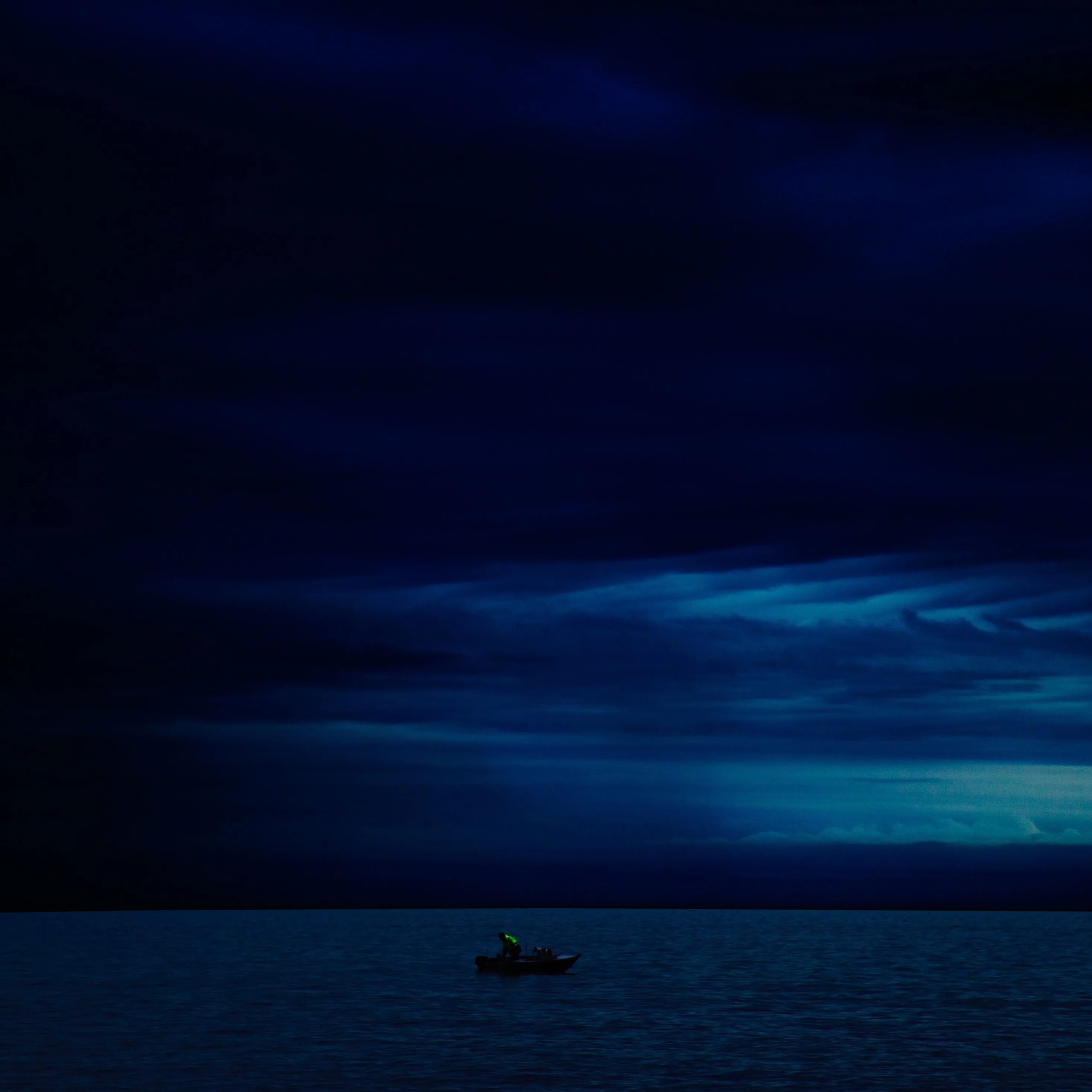 Черный день синяя ночь. Темный Горизонт. Evening Blue. Убираем темное с горизонта.