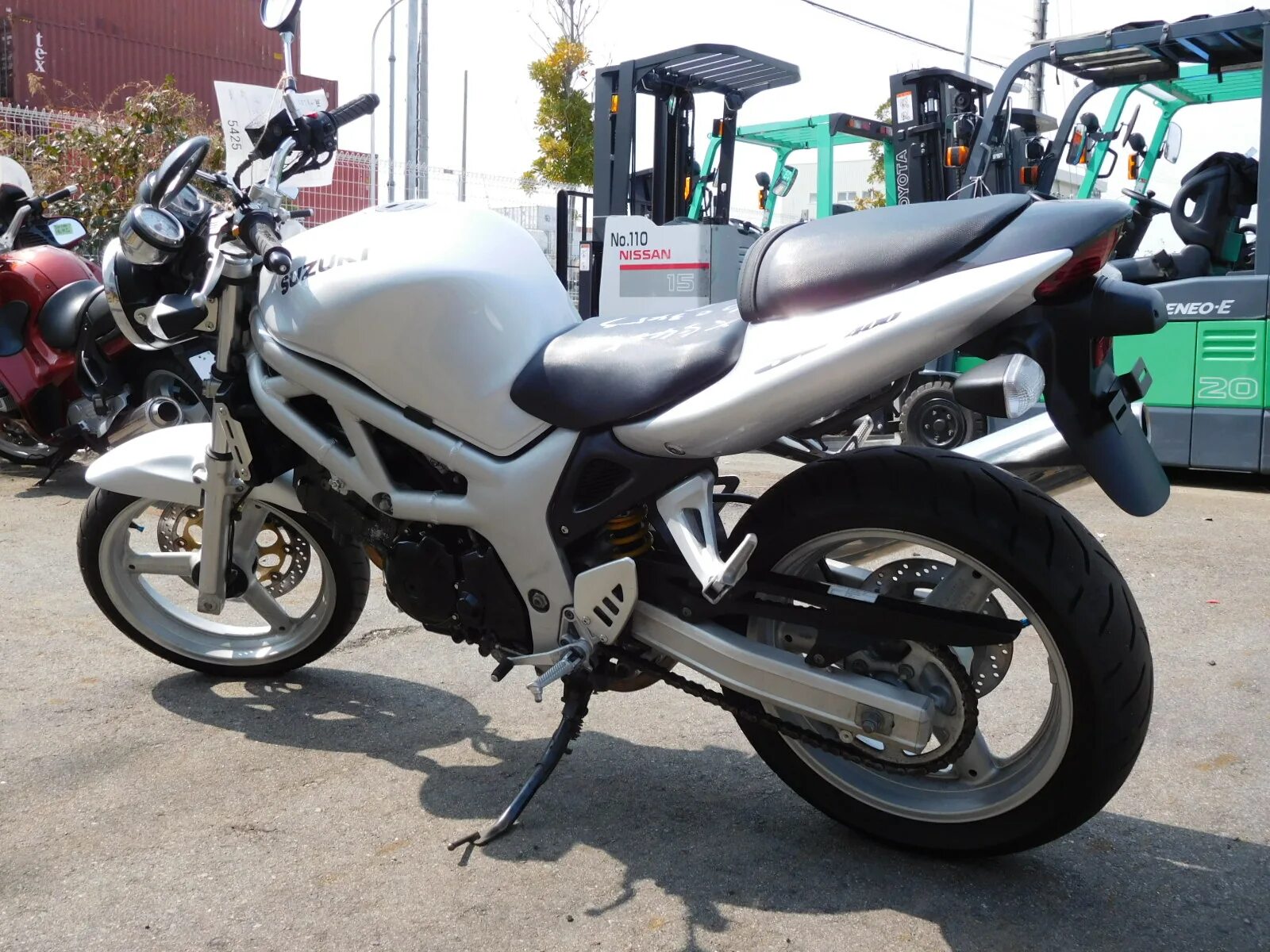 Сузуки SV 400. Suzuki sv400s 2001. Двигатель Suzuki sv400s.