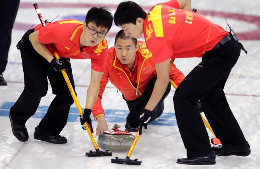 Китайские спортивные игры. Спорт в Китае. Curling China. Вид спорта го Китай. Г Чанчунь Китай кёрлинг центр.