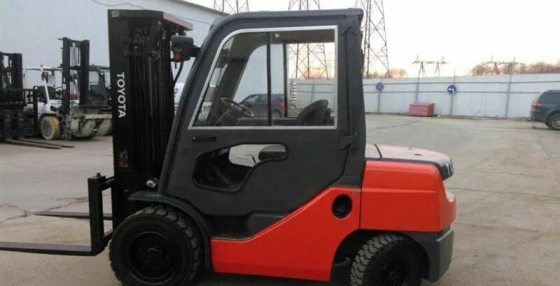 Погрузчик 62. Toyota 02-8fd25. Toyota 62-8fd30. Автопогрузчик toyota 62-8fd20 2007. Погрузчик тойота 8fd25.