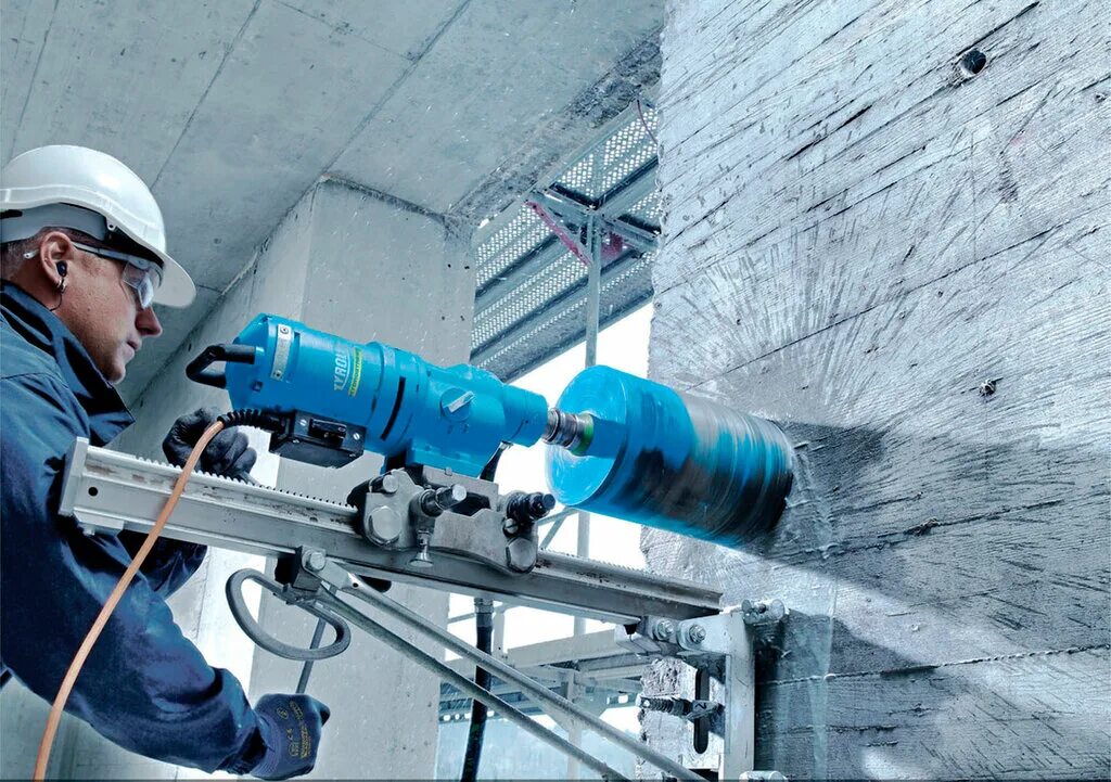 Дрель алмазного бурения csn-10a. Алмазное%20 бурение%20 отверстий. Услуги бурение отверстий. Алмазное бурение хилти. Пробивка отверстий в бетоне.