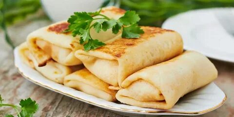 Блины фаршированные курицей и сыром