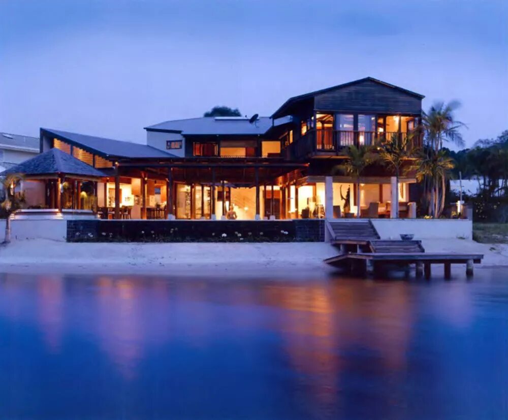 Азербайджан архитектура баку. Сан франциско архитектура. Особняк уилла смита. Высотки москоу сити. Красивые загородные дома.