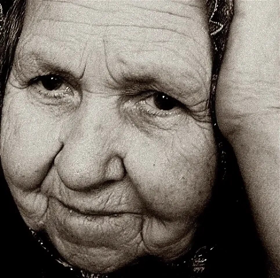 Бабушка родилась. Бабушка из Днепропетровска. Красота снаружи и внутри бабушка. Страница бабушки в ВК.
