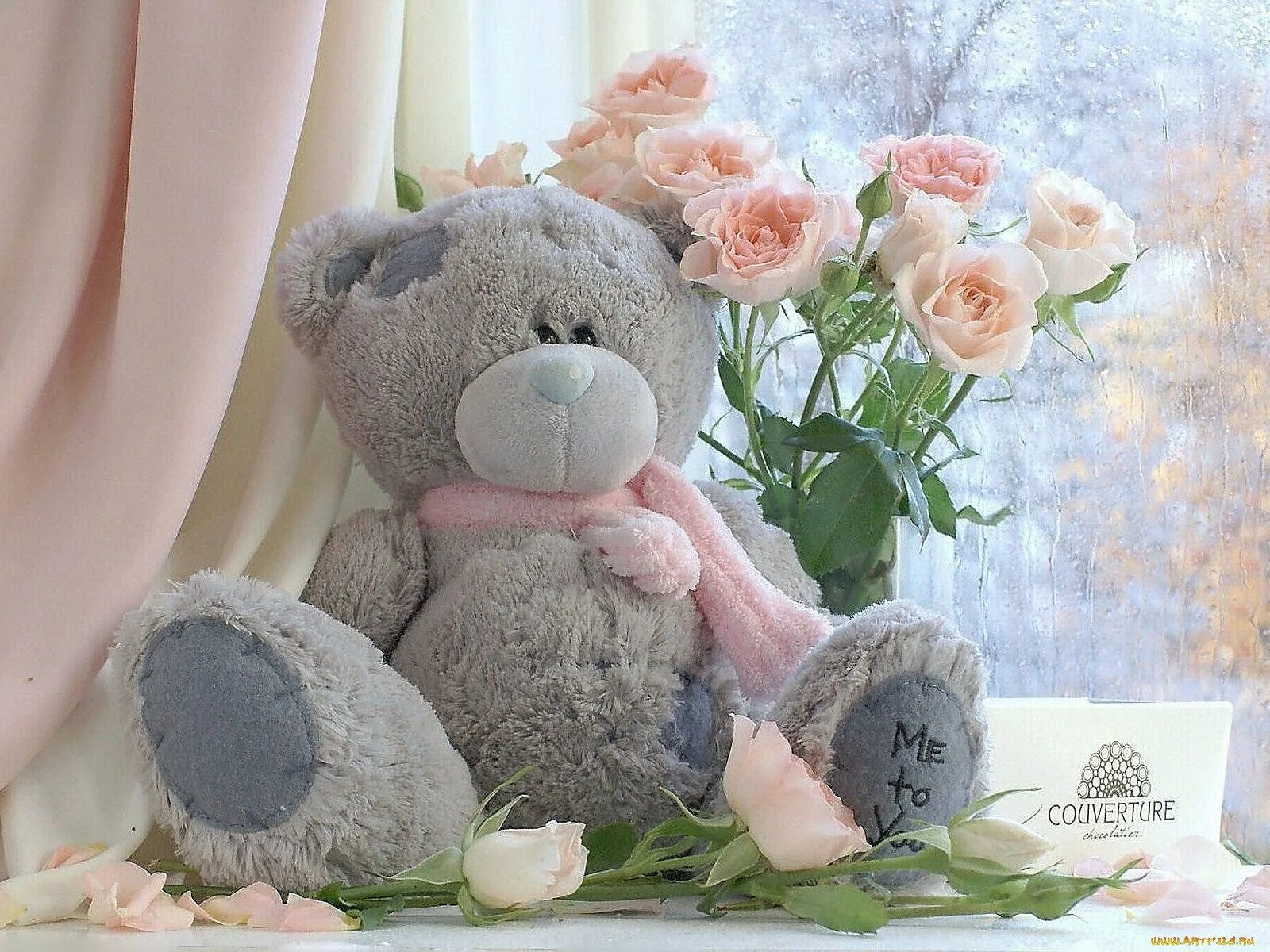 Поздравление с днем рождения с игрушкой