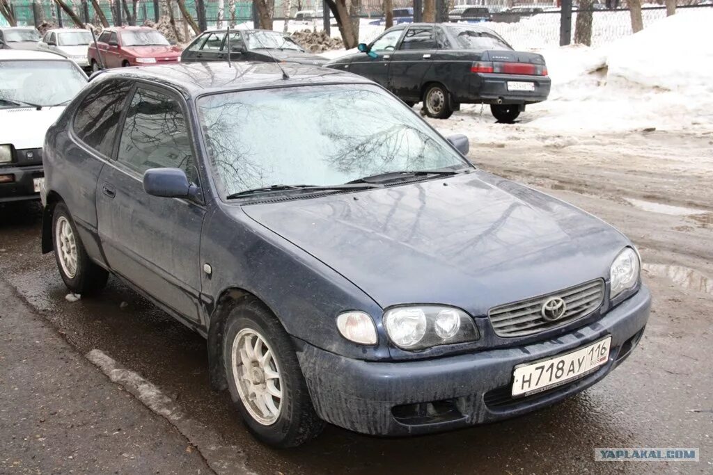 Тойота Королла 2000г. Toyota Corolla 2000. Тойота Королла 2000 года. Тойота Королла 2000 хэтчбек дизель. Купить короллу 2000 года