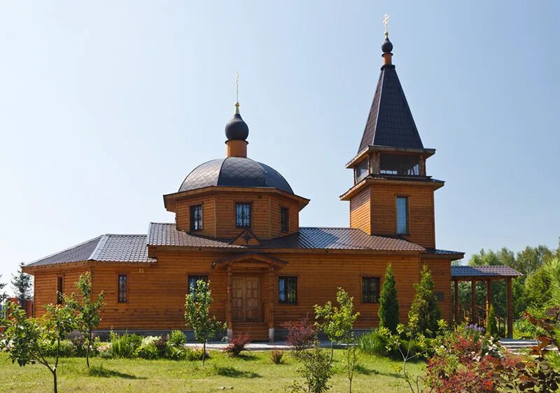 Собор рождества христова в уварово. Храм феодора едесского. Уварово храм эдесского. Храм феодора едесского. Храм в уварове.