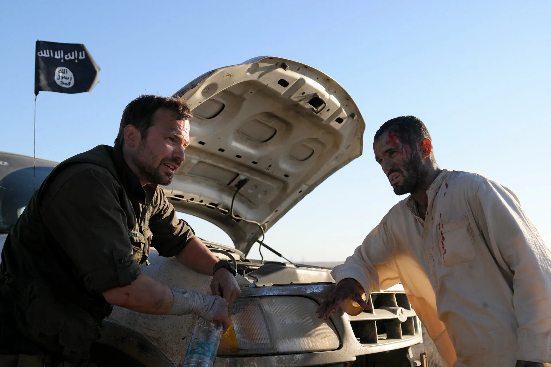 Шторм фильм 2021. Алексей чадов 2022. Своя война шторм в пустыне фильм. Чадов шторм в пустыне. Чадов шторм в пустыне.