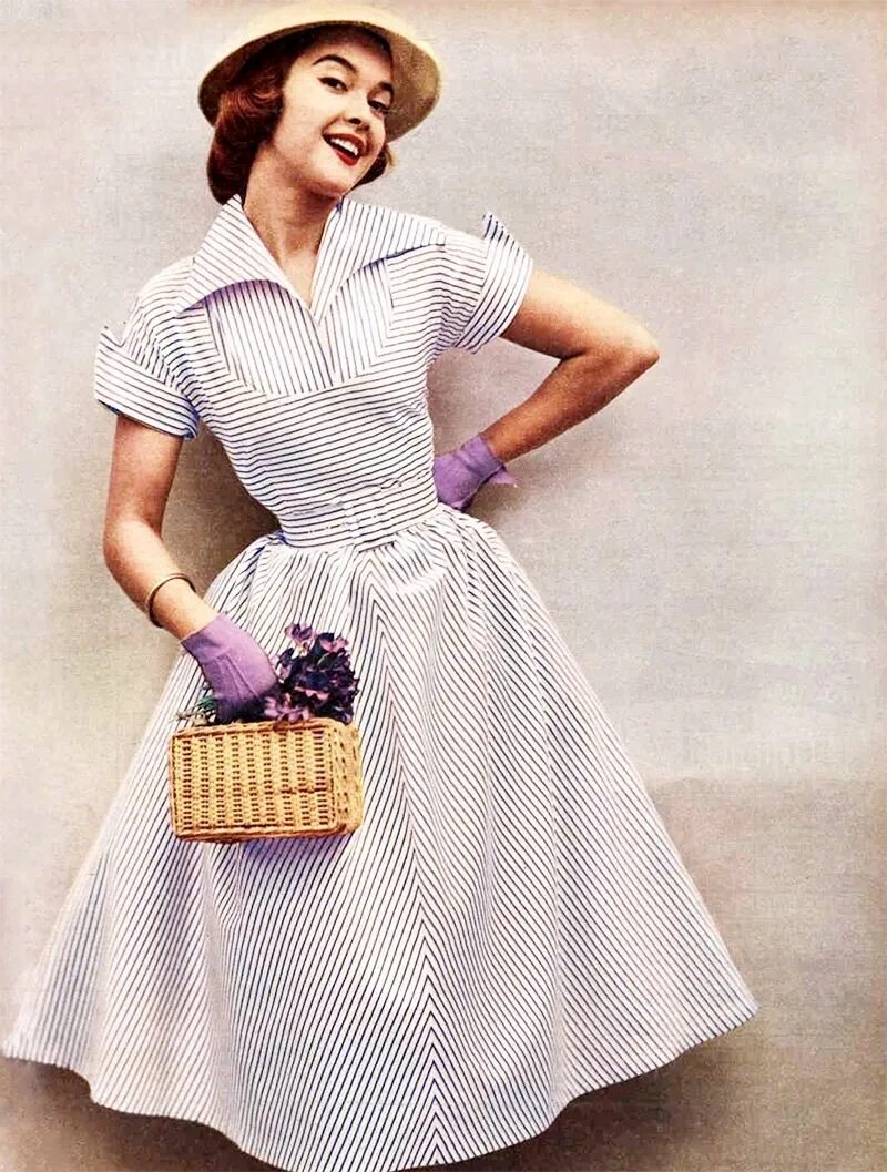 Retro fashion. Стиль коко шанель 50е. В стиле ретро. Retro fashion. Одежда в винтажном стиле.