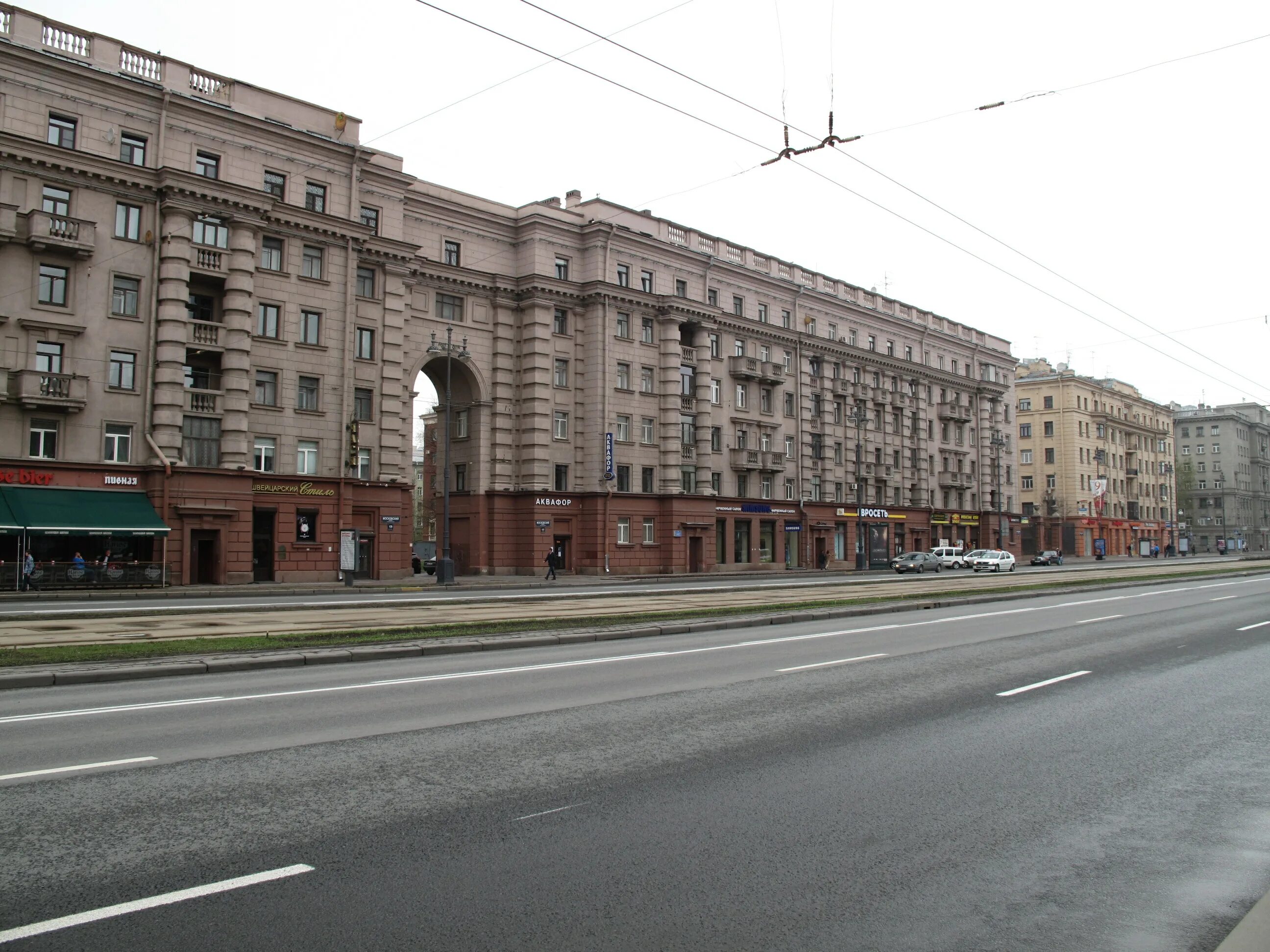 Купить проспект московский спб. Московский пр 161. Московский пр 161 Санкт-Петербург. Московский проспект 155 Санкт-Петербург. Московский проспект Питер сталинка.