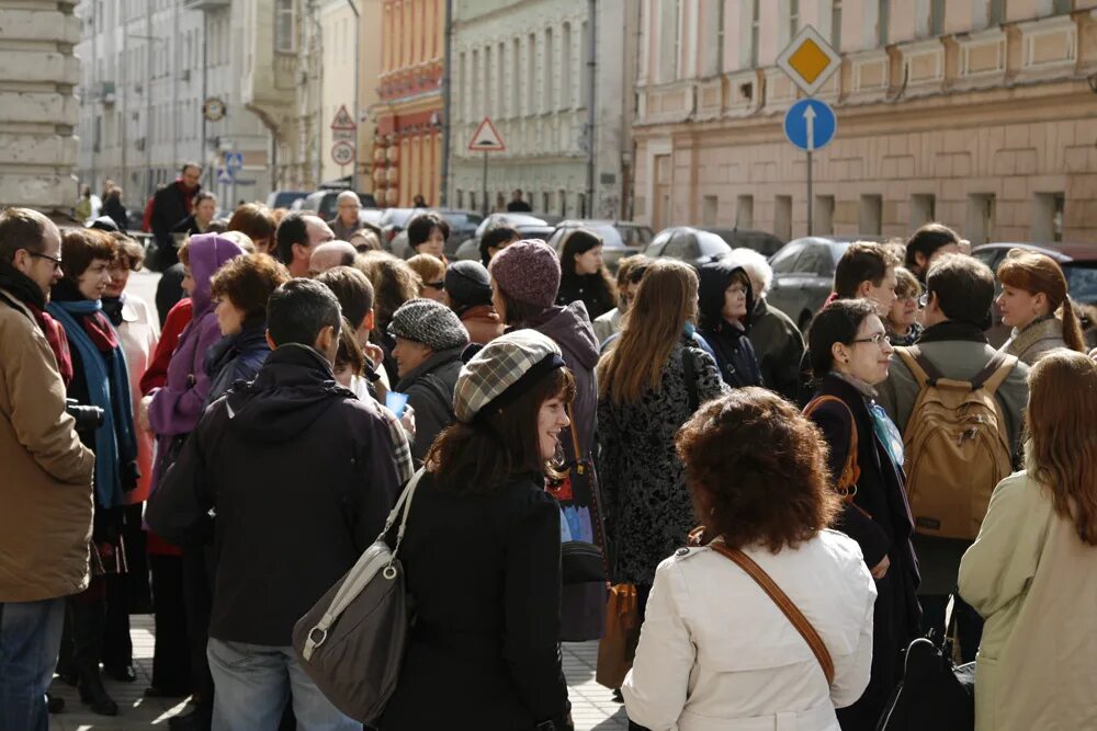 зарядье 1900. репортеры россии. манежная площадь москва сегодня 2021. новости другие москвы. новости другие москвы.