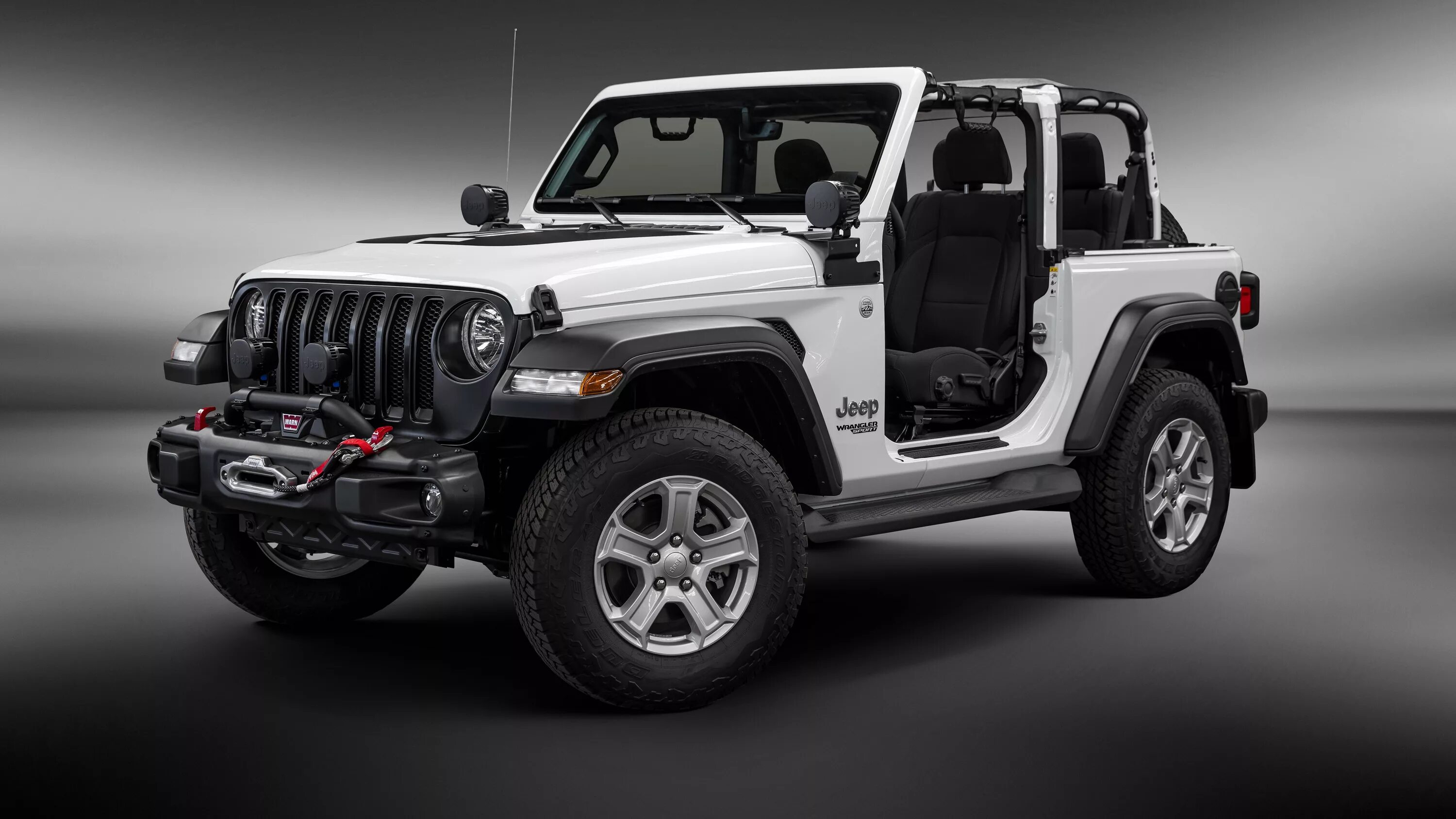 Рубикон спорт. Джип Вранглер 2019. Jeep Wrangler Sport 2018. Jeep Wrangler 2019 Sport. Jeep Wrangler Rubicon 2020 белый.