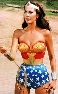 Slideshow lynda carter nips.