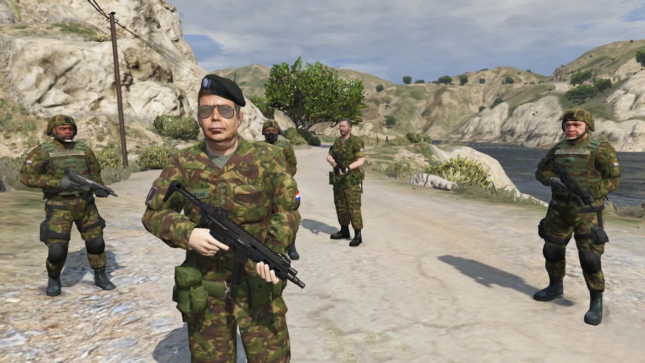 Сквад россия. Squad вс РФ. Армия ГТА 5. Мод Russian Army GTA 5. Squad Russian Army.