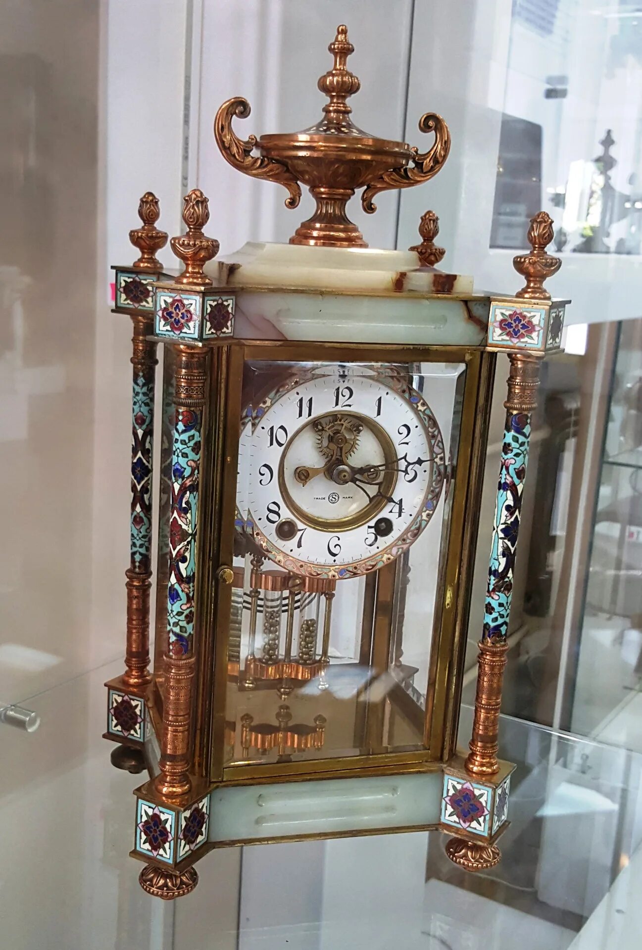 Музей часов Ангарск. Музей часов Иркутская область. Музейные часы. Часы в музее.