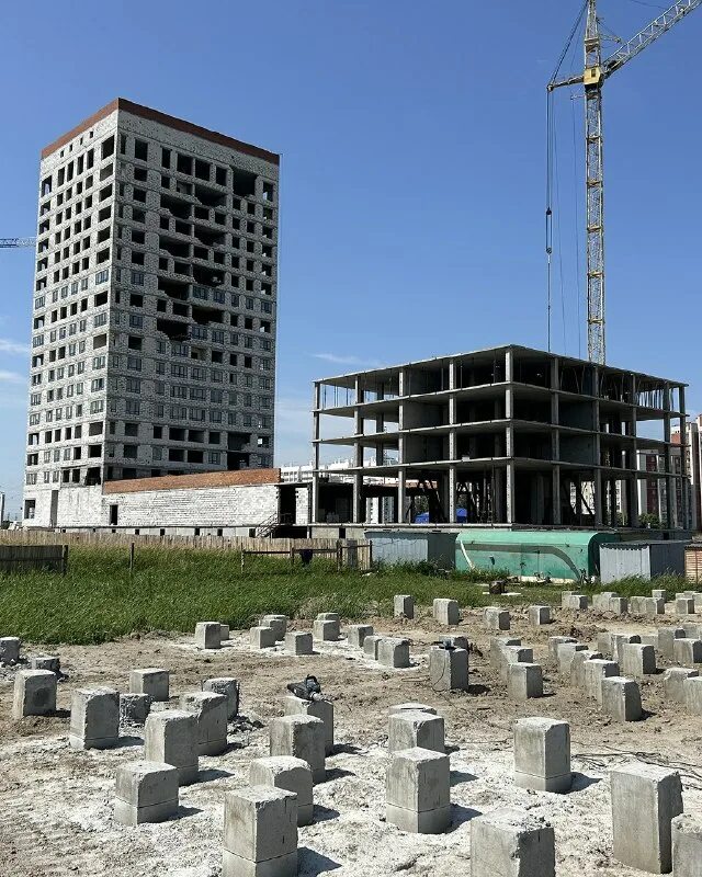 город жилой массив. районы кварталы курган жилой. жилой район. показать свою набережную свой дом. жилой массив олимпийский воронеж.