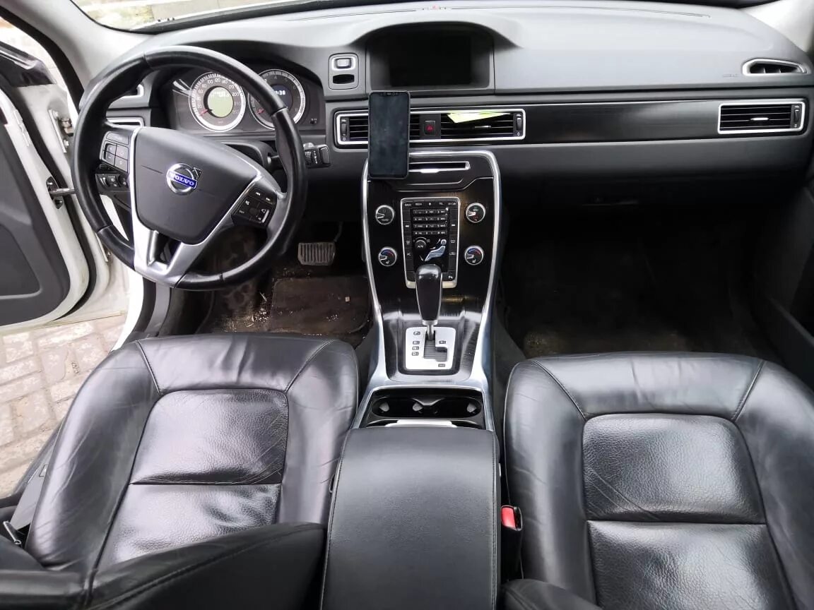 Volvo s80 Interior 2012. Volvo s80 2012 комплектации. Volvo s80 2012 салон.