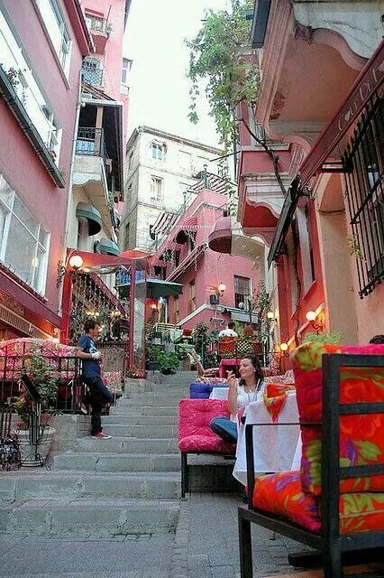 Файл:Istiklal str. Istanbul - panoramio.jpg - Википедия