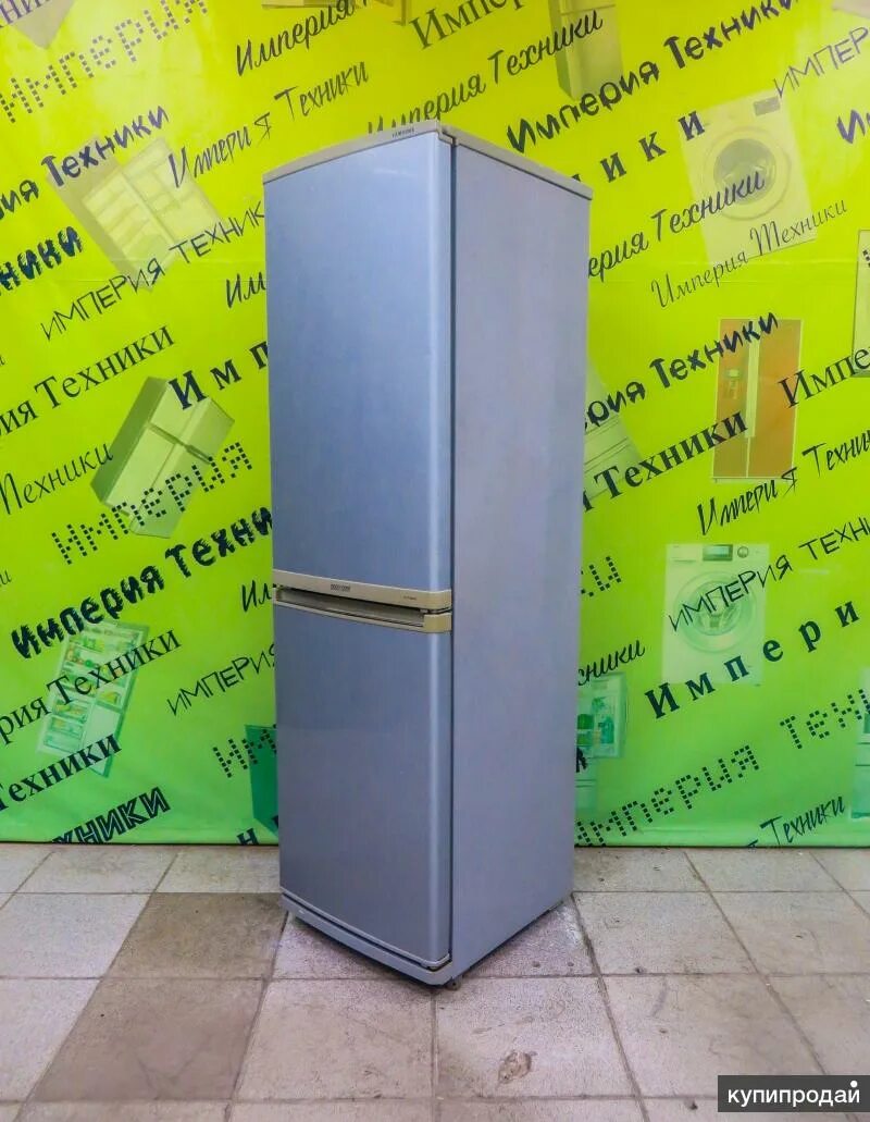 Холодильник самсунг 45 см ширина. Холодильник глубина 55. Холодильник глубина 45. Холодильник глубиной 55 см.