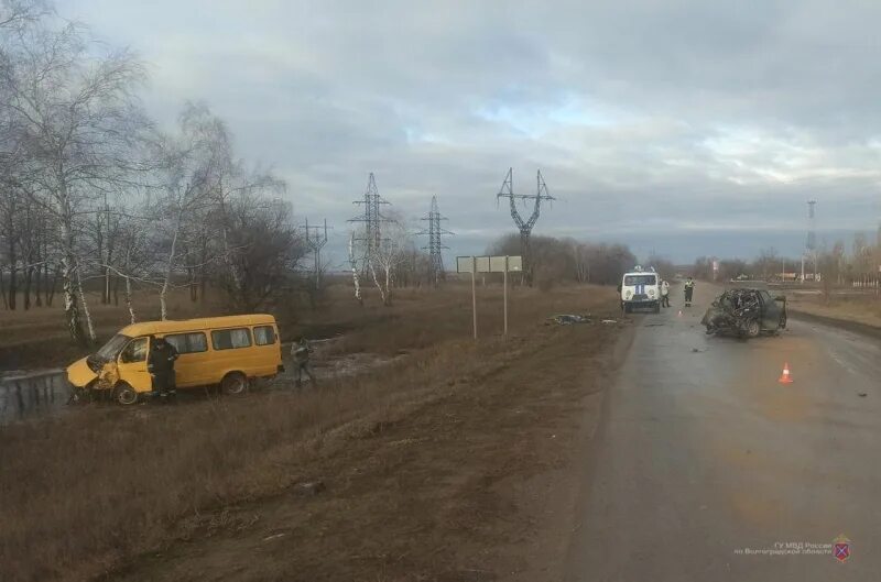 Авария в Камышинском районе Волгоградской области. Ситуация в Волгоградской области. ДТП на Камышинской трассе 11.04.2023.