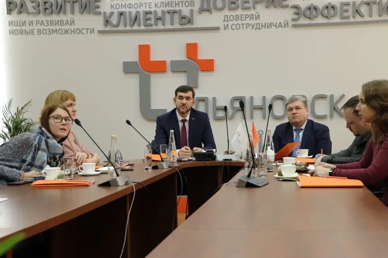 Пао т плюс лого. Клиенты т плюс. Т плюс групп. Клиенты т плюс. Клиенты т плюс.