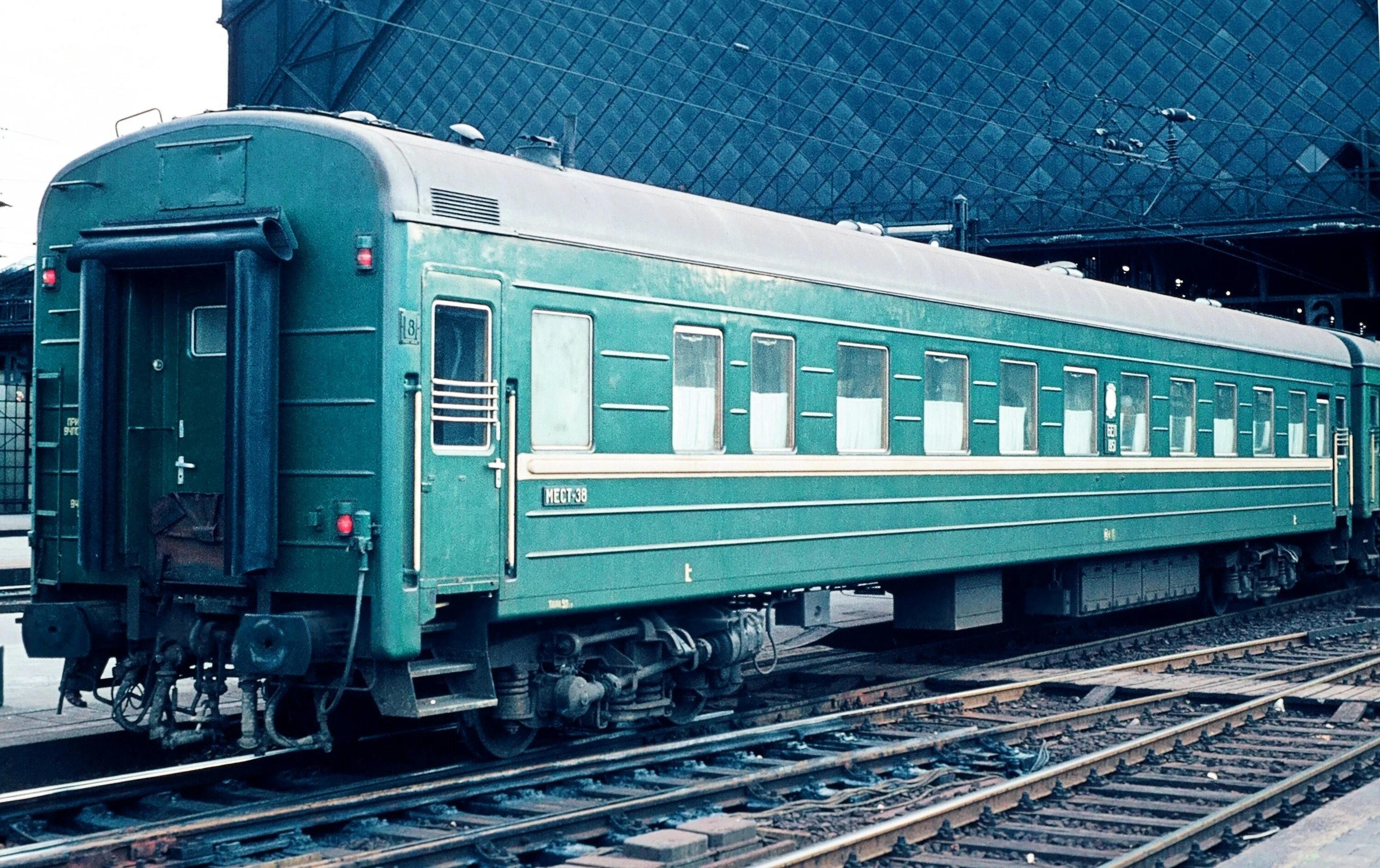 Пассажирский вагон картинка. Вагоны Аммендорф СССР. Аммендорф 47. Купейный вагон Аммендорф СССР. Вагон Аммендорф ГДР.