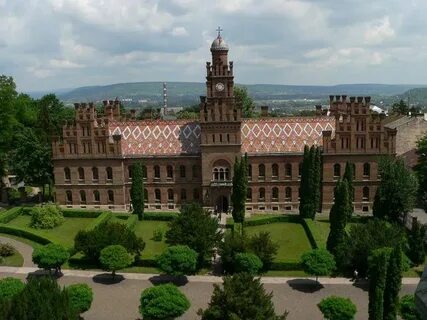 Черновцы резиденция митрополитов