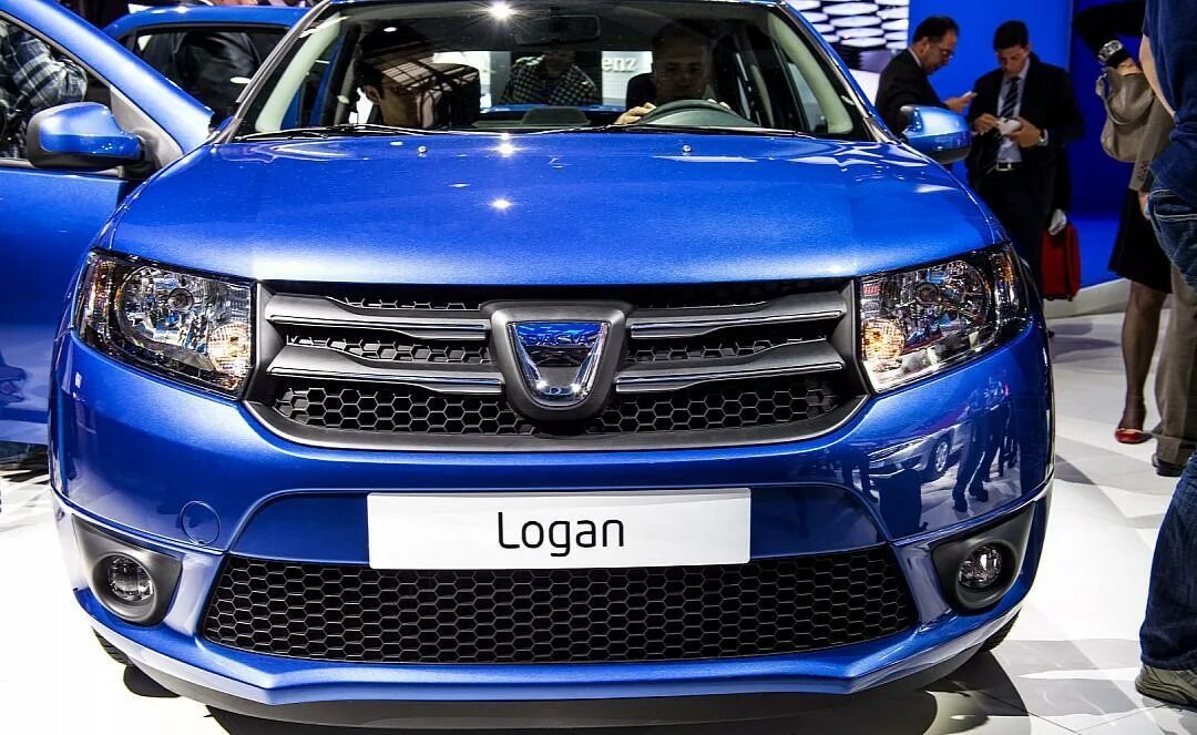 дачия логан 2023. Dacia logan 2022. семиместные dacia logan. Dacia logan black 2022. рено логан 2022.