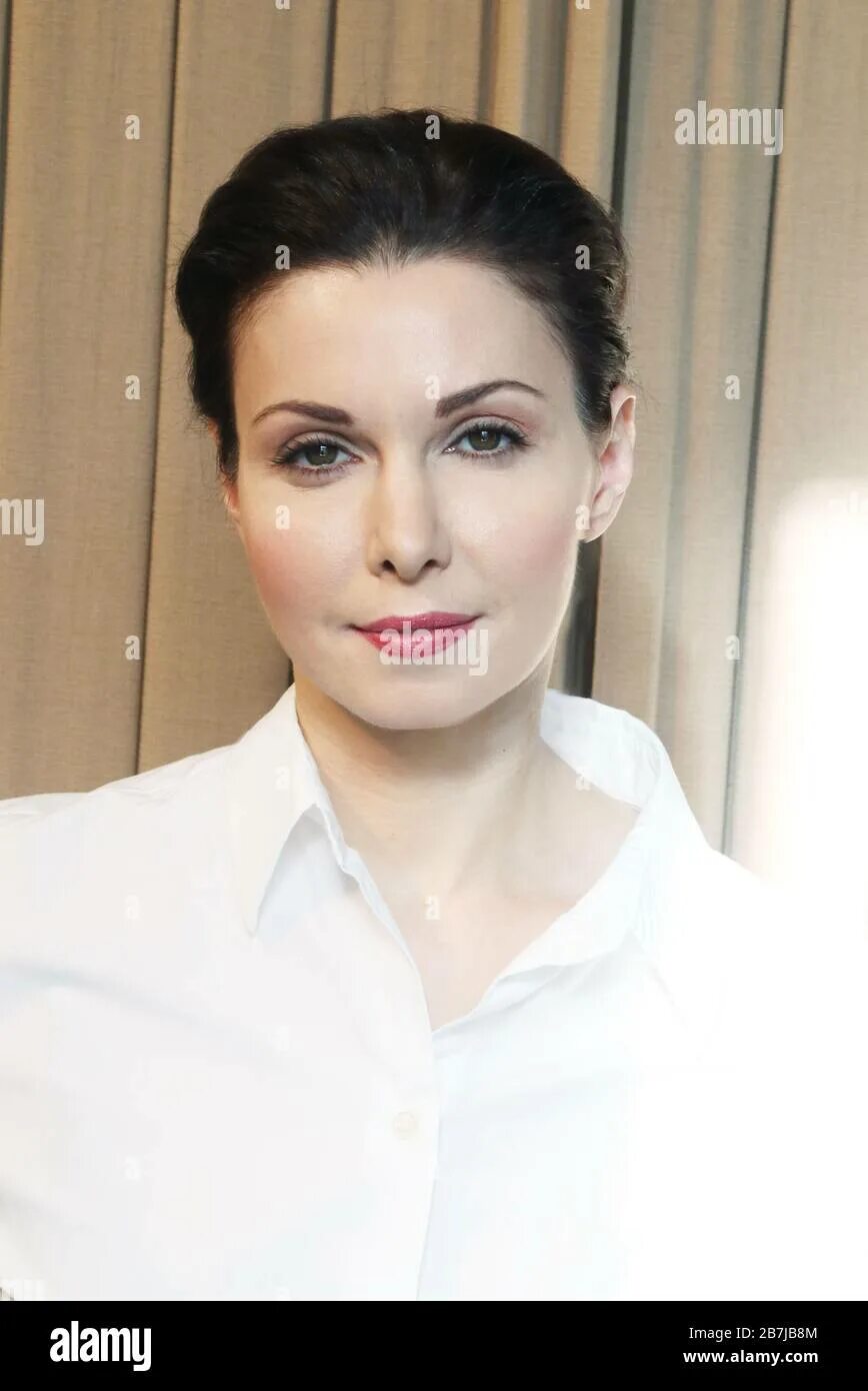Актриса александра урсуляк биография личная жизнь Russian actress Aleksandra Ursulyak,Актриса Александра Урсуляк Stock Photo Ala