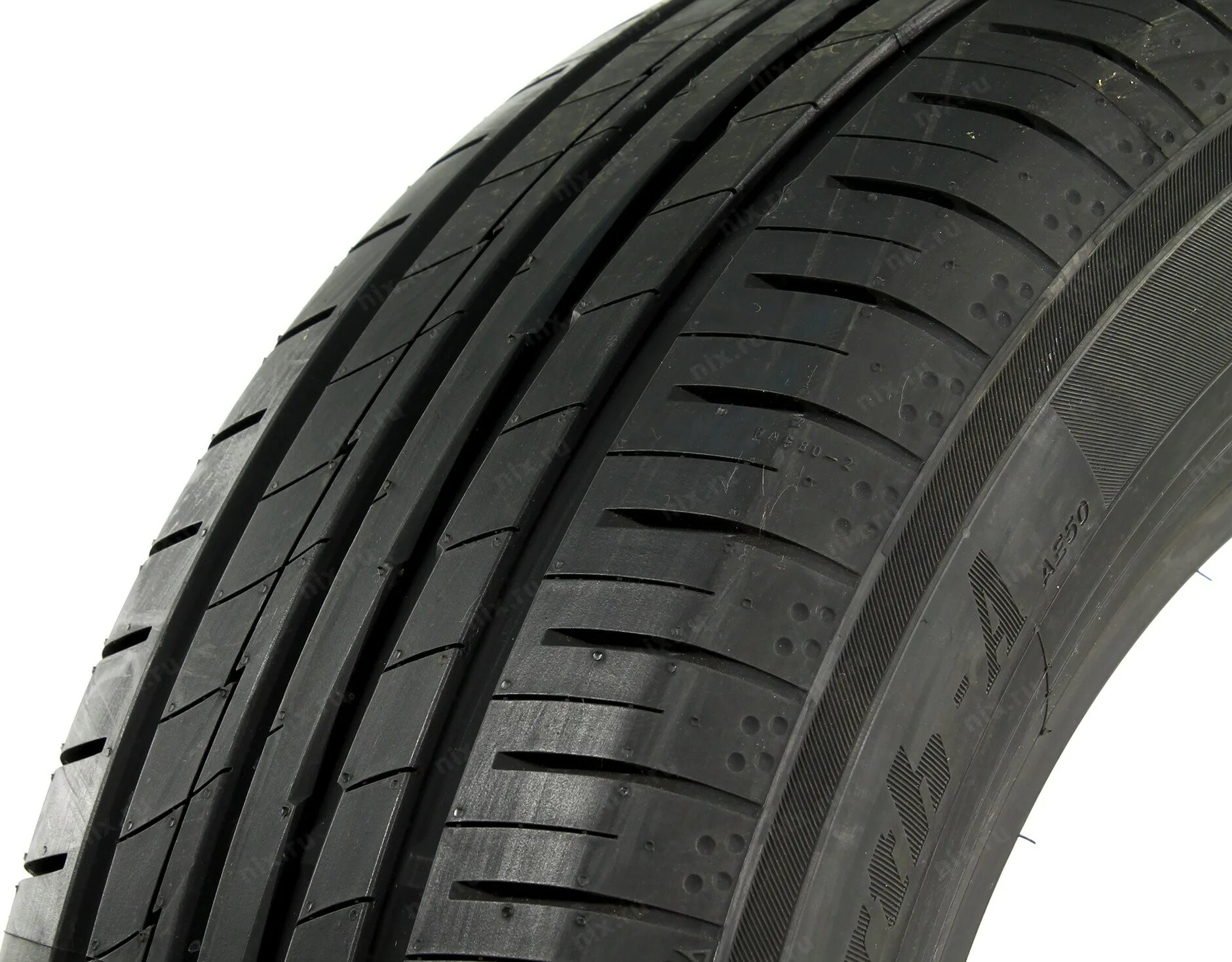 Шины yokohama 215 купить. Yokohama ae50. Yokohama ae50 215/65r16 98h. Yokohama BLUEARTH ae50. Yokohama BLUEARTH-A AE-50 215/65 r16 98h.