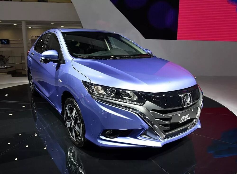 Honda Gienia 2016. Honda Модельный ряд 2021. Хонда хэтчбек кроссовер. Honda новая.