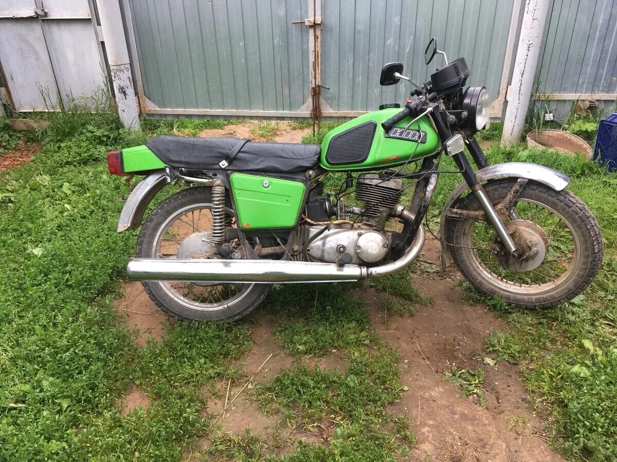 днепр 11 черный. мотоцикл урал 103 с стеклом. днепр 11 красный. иж планета 5 за 25000. иж планета 1993.