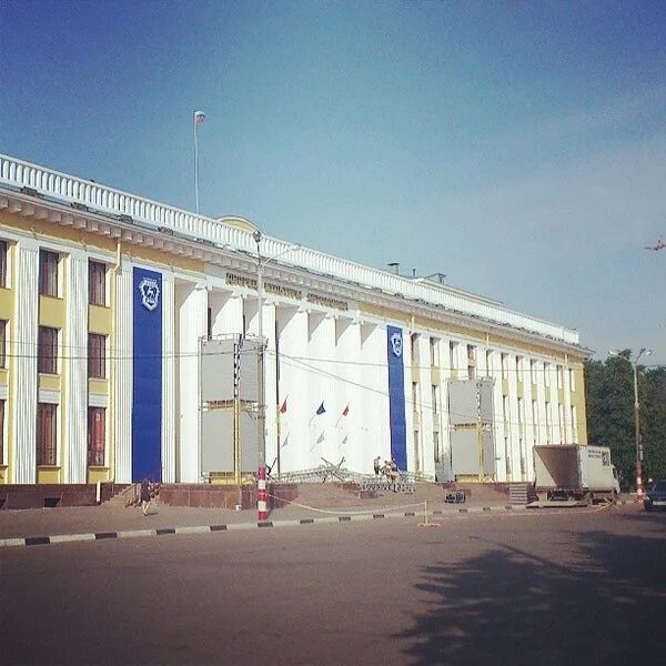 Автозавод площадь. Площадь имени киселева в нижнем новгороде. Дворец культуры газ нижний новгород. Автозавод площадь. Площадь имени киселева в нижнем новгороде.