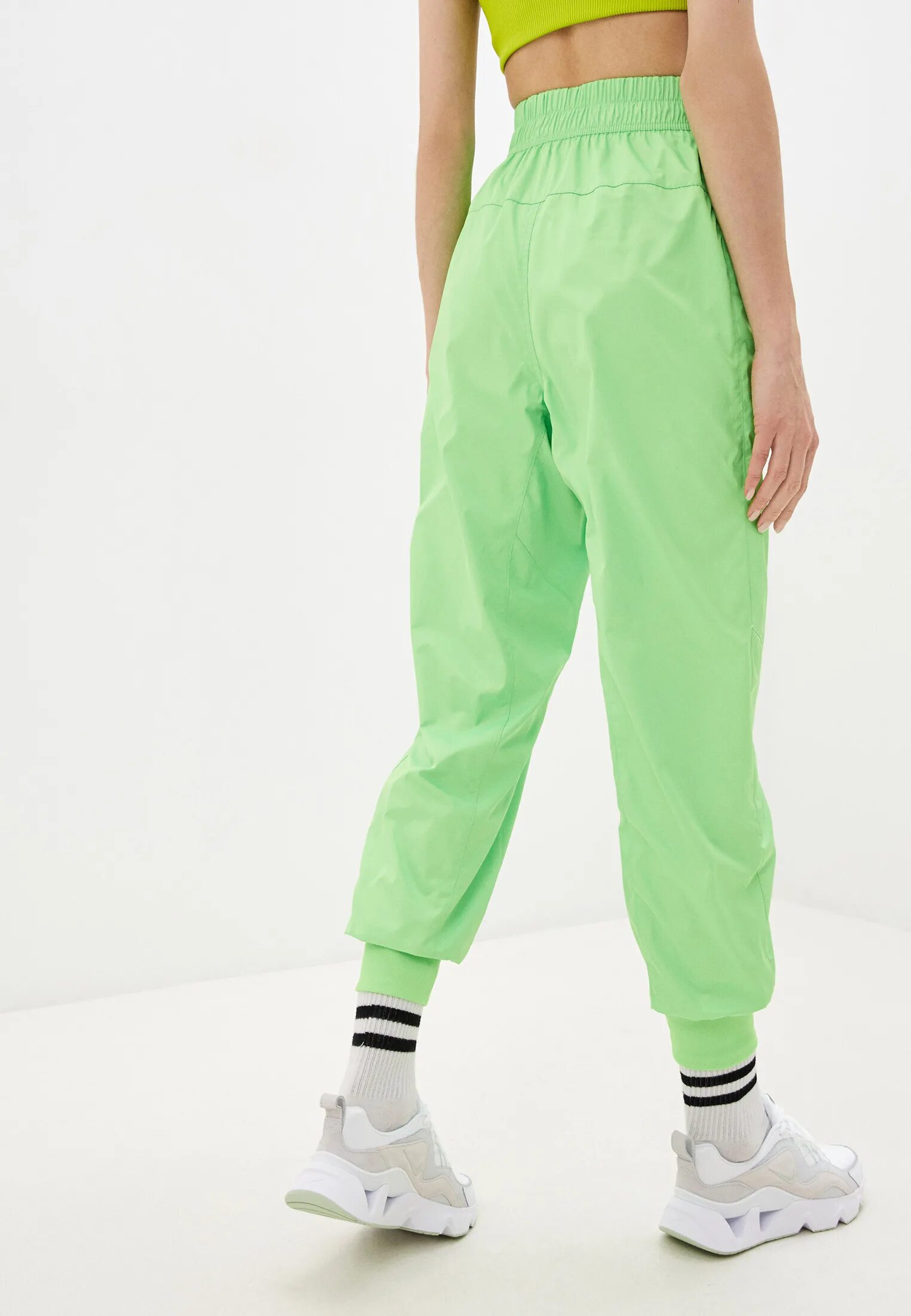 брюки спортивные oodji ultra. брюки спортивные женские зеленые. спортивные штаны колор блок женские. штаны adidas originals желтые. хаки штаны kappa мужские.