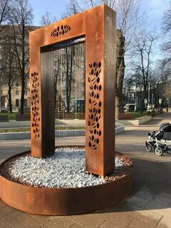 Арт объект фонтан
