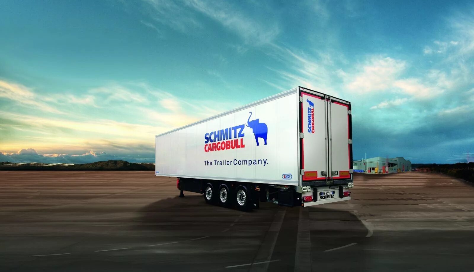 Наклейки шмитц каргобулл. Trailers company. The trailer company. The trailer company. Архангельск московский проспект 25 архприцеп.