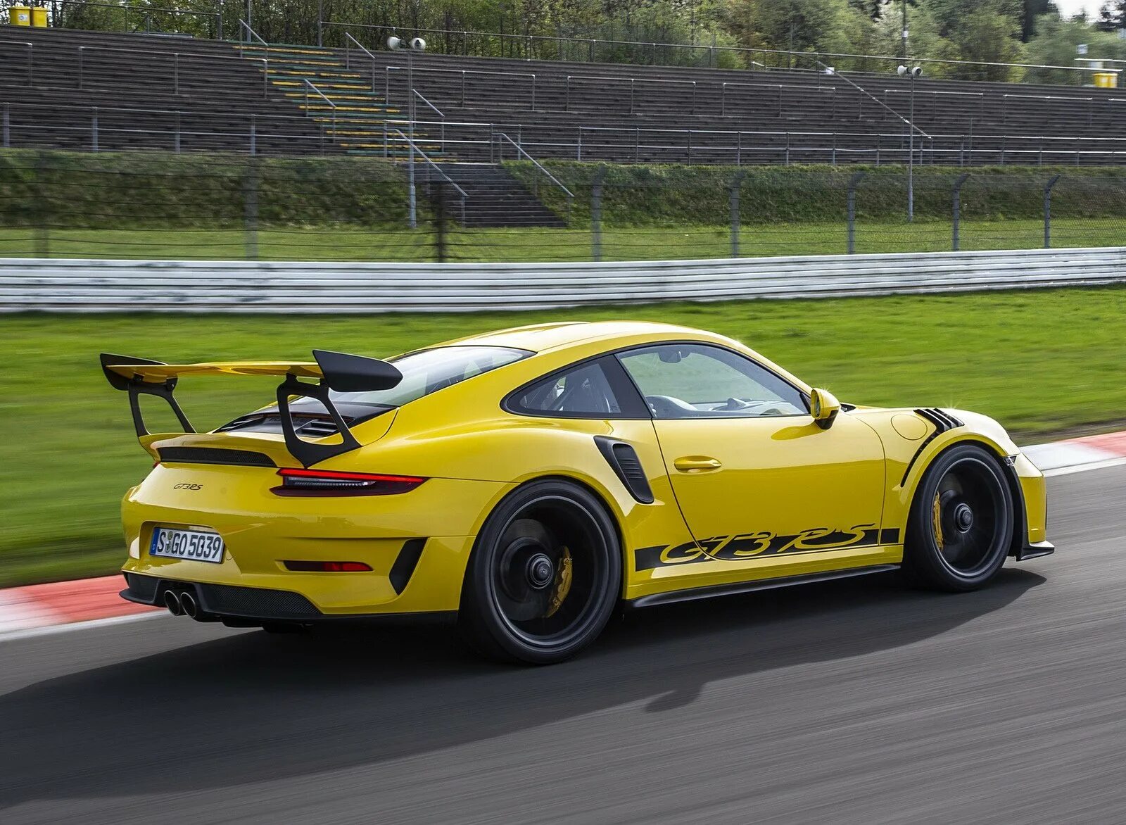 Porsche gt 3 rs. Порше 911 gt. porsche 911 gt3. порше 911 гт3. порше 911 rs.