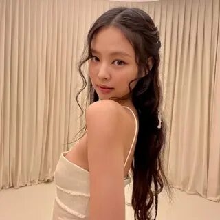 Miss Jennie 🐻 💌 - YouTube