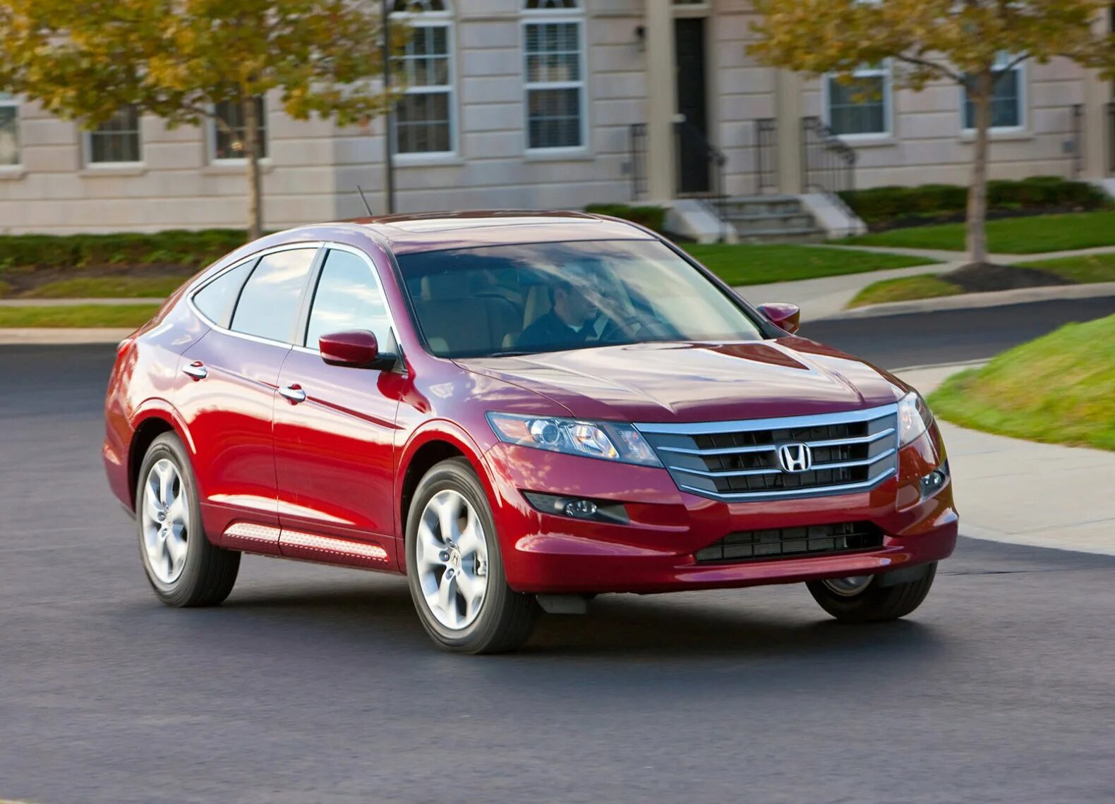 Honda беларусь. Honda Accord Crosstour. Honda Crosstour 2010. Хонда Кросстур 2010. Honda Crosstour 2018.