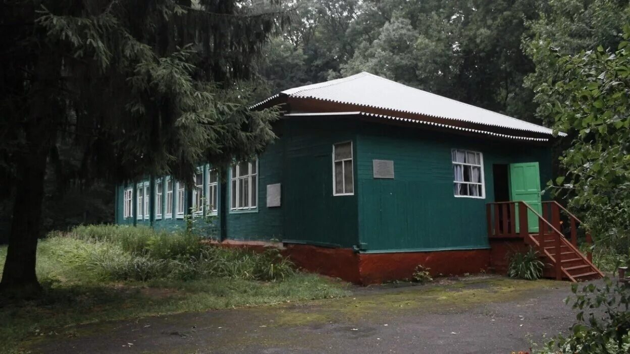 Усадьба Соколовых Никольское Верхнехавский район. Усадьба Соколовых Воронежская область музей. Никольский народный театр Верхнехавский район. Село Никольское Воронежская область Верхнехавский район. Никольское зеленая