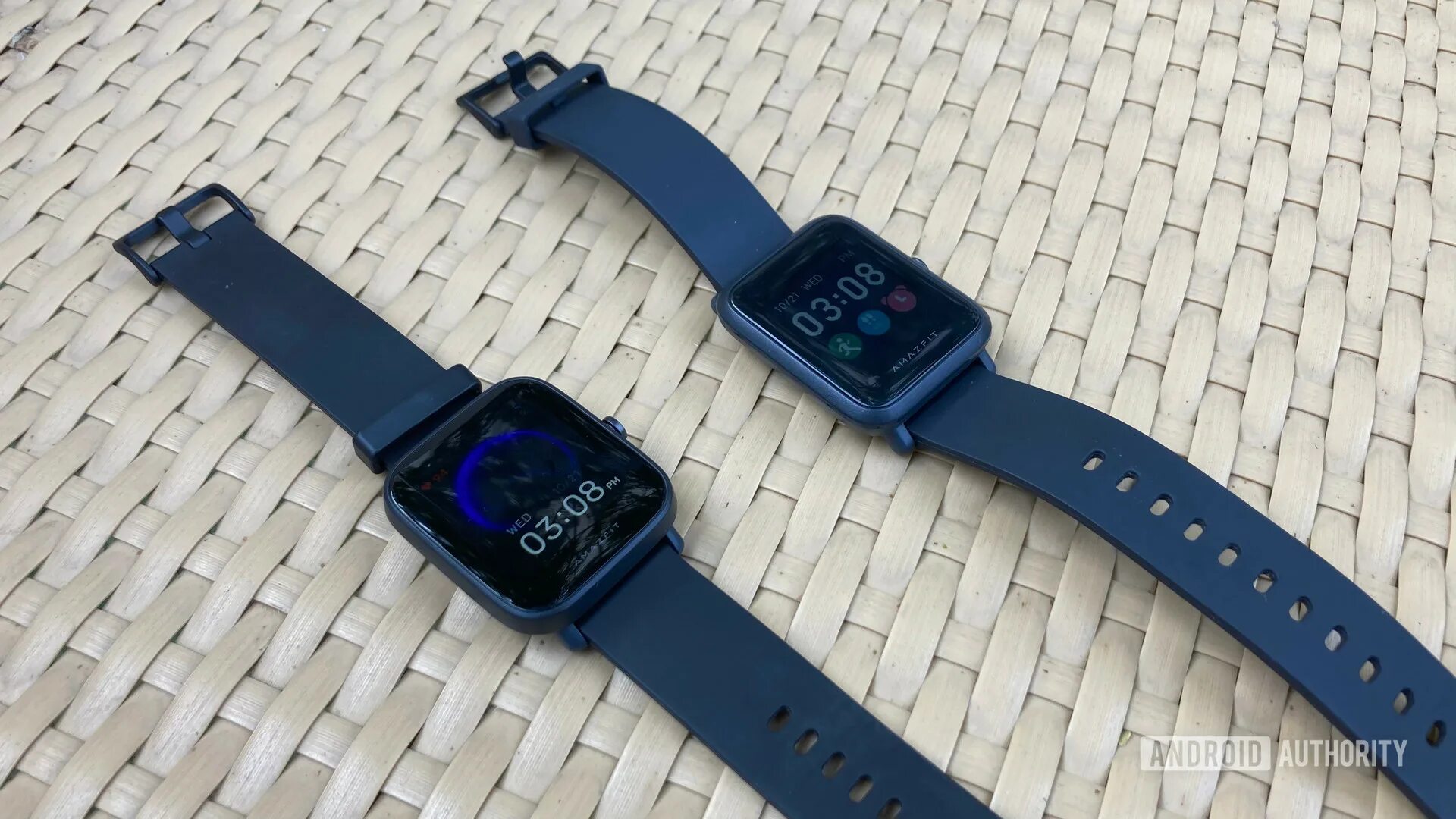 Amazfit bip u приложение. Amazfit bip u pro ремешок красный. amazfit bip 5 pastel pink. фитнес часы amazfit. amazfit простые.