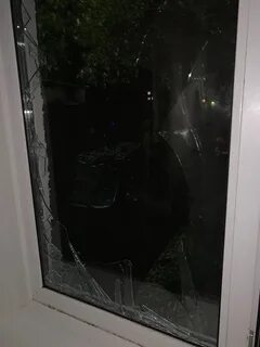 Разбил окно в балкон очень