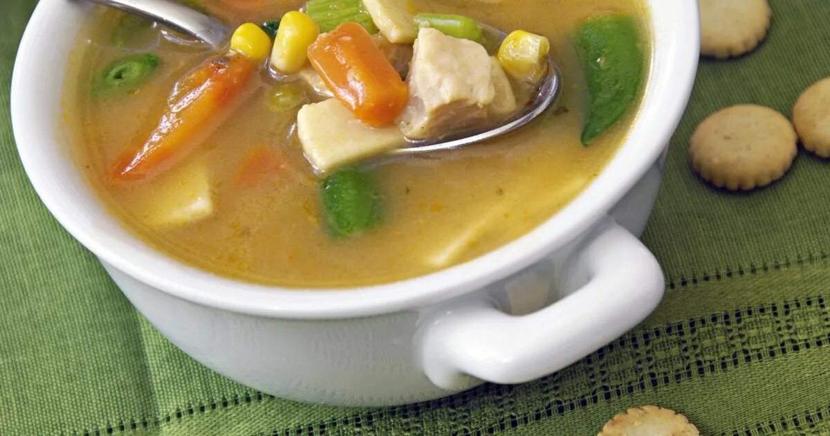 Можно ли суп в пост. Здоровый суп. Chicken Soup Flu Colds. Консервированный суп картинка. Может ли суп из-за картофеляпобелеть.