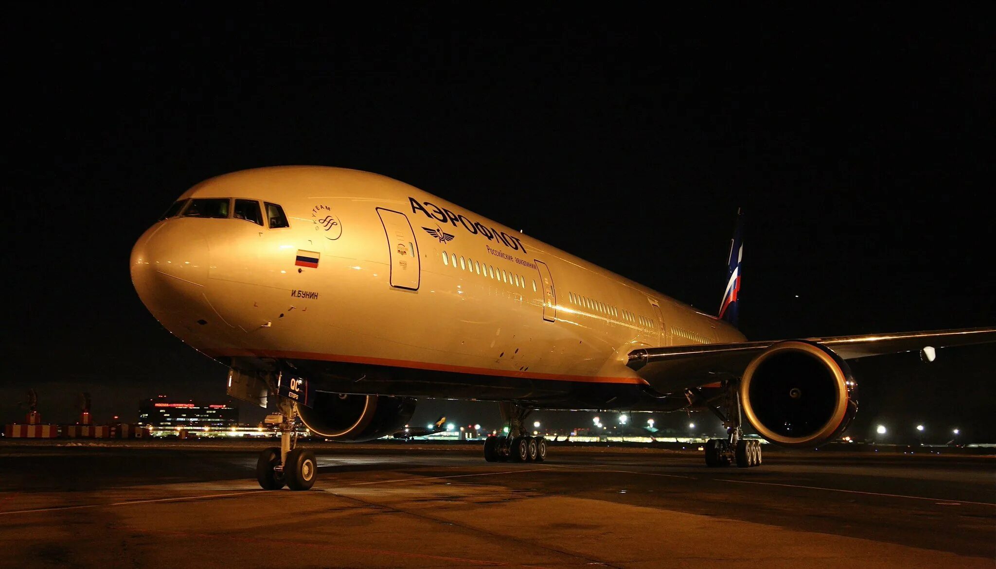 Aeroflot 777. Боинг 777 Аэрофлот. Боинг 777 300 Аэрофлот. Самолёт Боинг 777 Аэрофлот. Самолет Аэрофлот Boeing 777-300er.