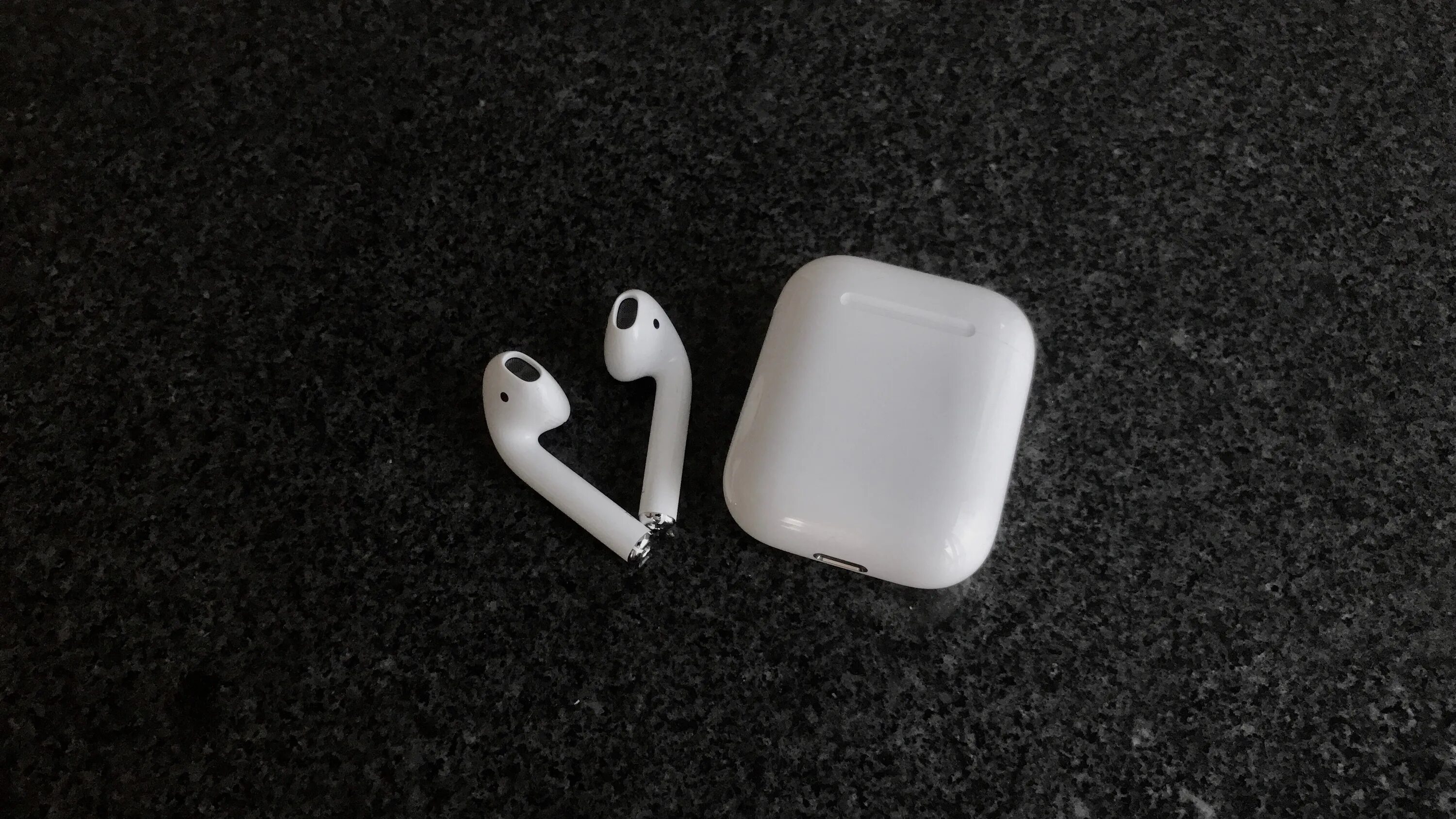 Airpods оптом. Аирподсы 2. Аирподс 2 оригинал. Аирподсы 1. Наушники аирподс про 4.