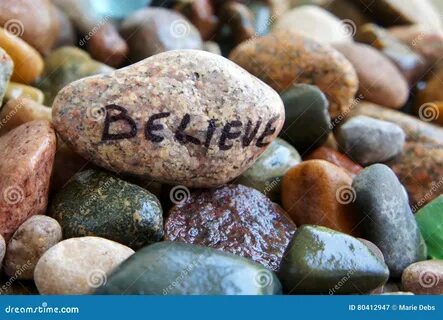 Написал на камне